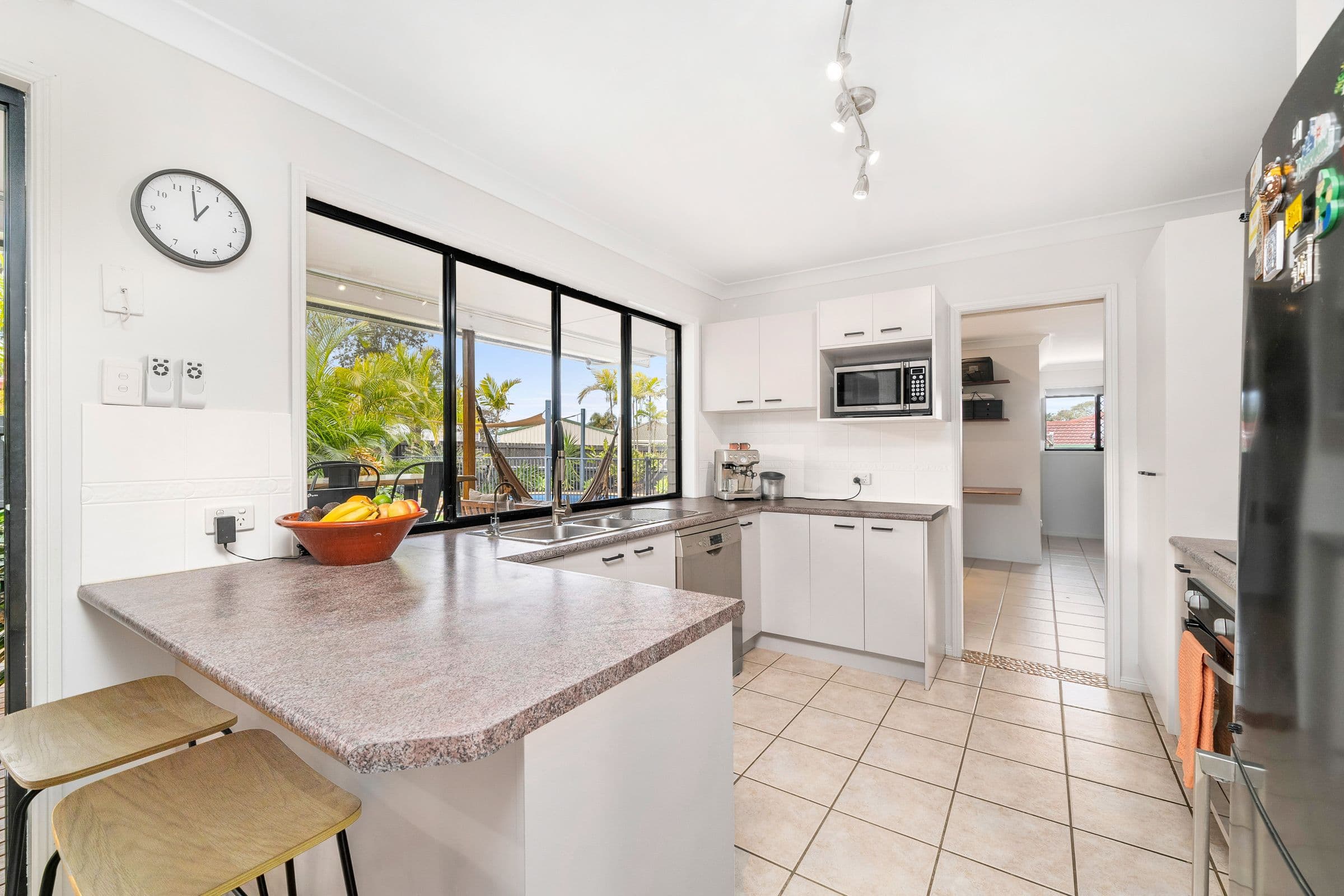 50 Mountain Blue Drive, Kallangur QLD 4503, Kallangur - Thumbnail 4