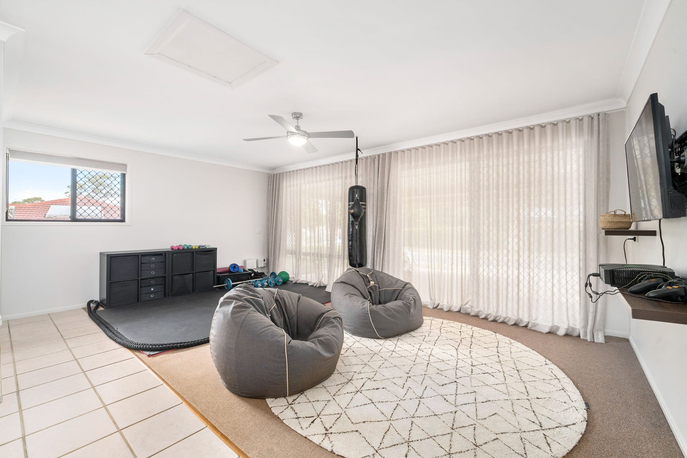 50 Mountain Blue Drive, Kallangur QLD 4503, Kallangur - Thumbnail 6