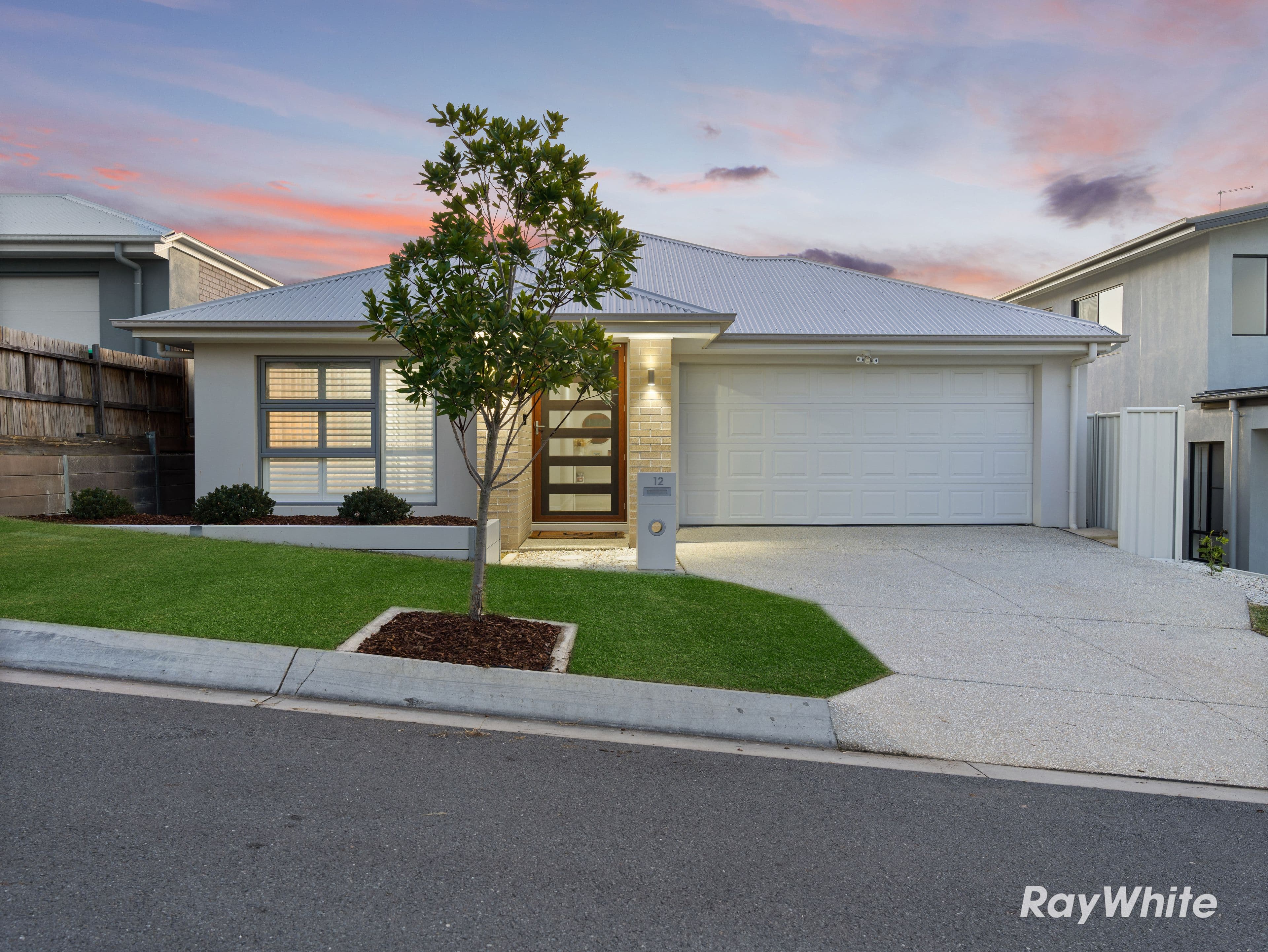 12 Derwent Street, South Ripley QLD 4306, South Ripley - Thumbnail 2