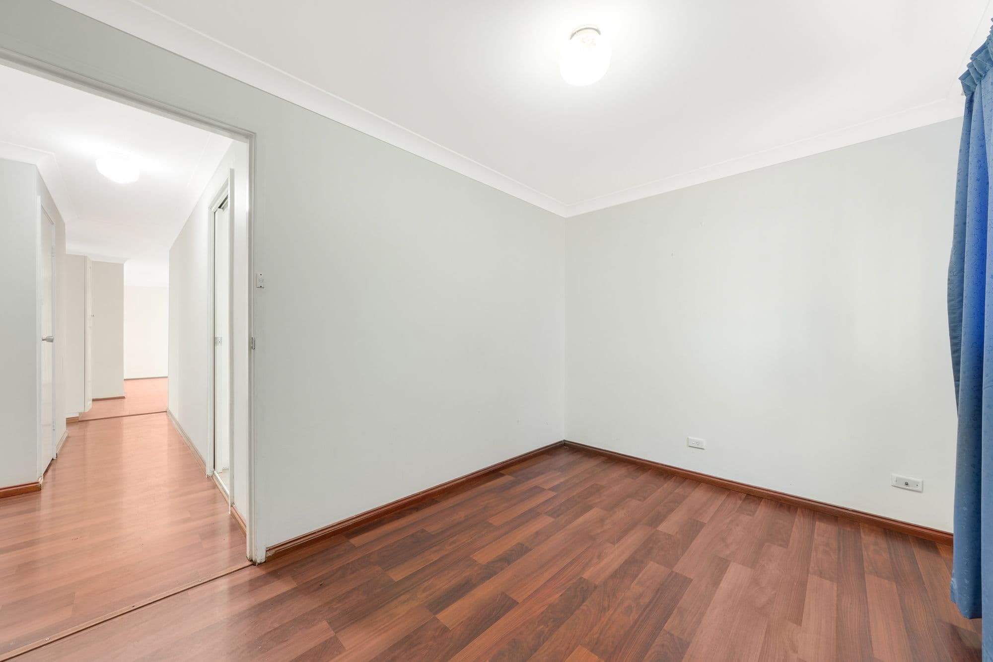 Glenfield NSW 2167, Glenfield - Thumbnail 4