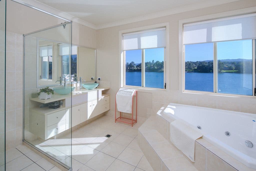 31 Brittany Drive, Oxenford QLD 4210, Oxenford - Thumbnail 5