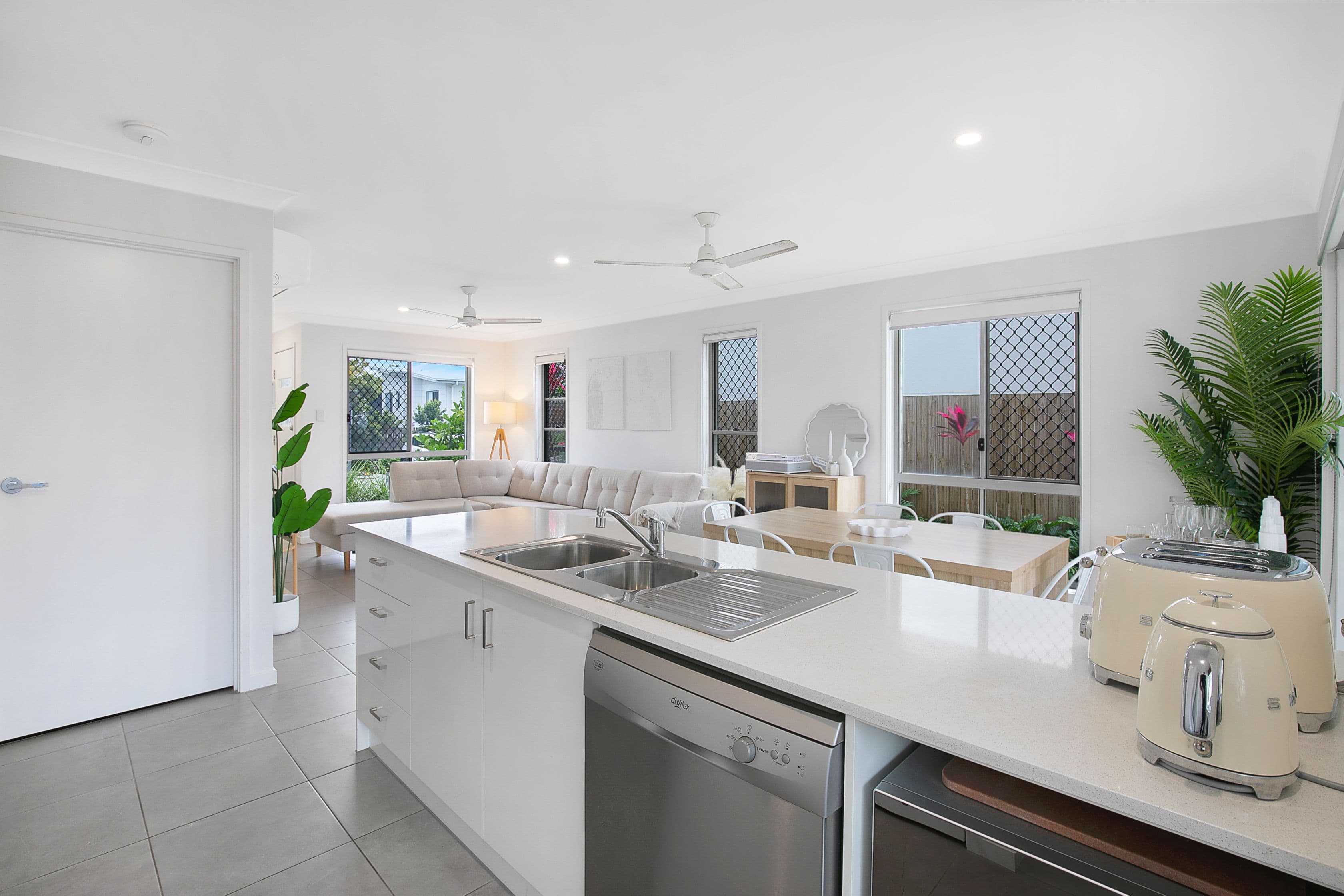 40 Highgrove Street, Thornlands QLD 4164, Thornlands - Thumbnail 2