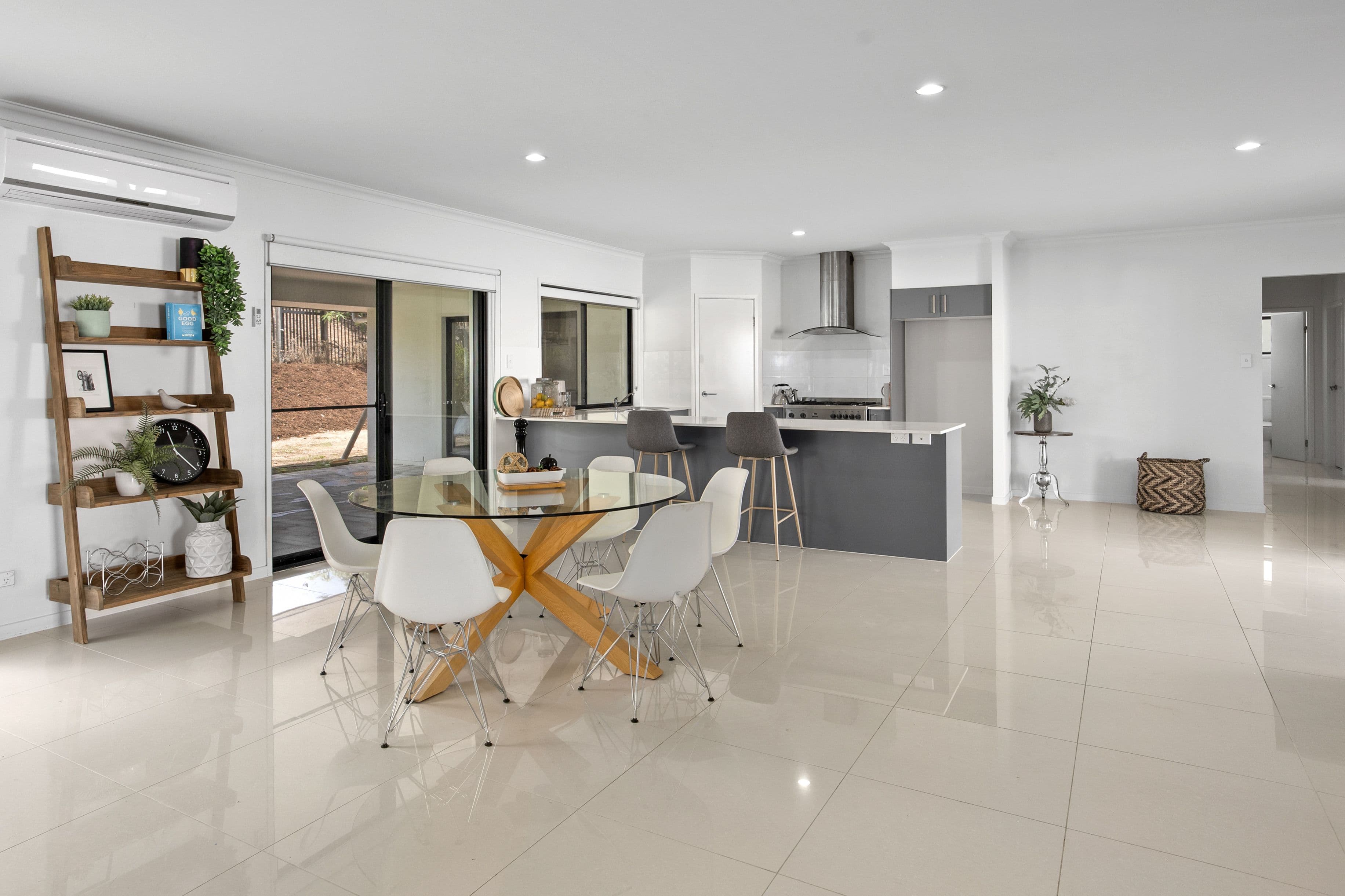 2 Lawson Street, Upper Coomera QLD 4209, Upper Coomera - Thumbnail 4