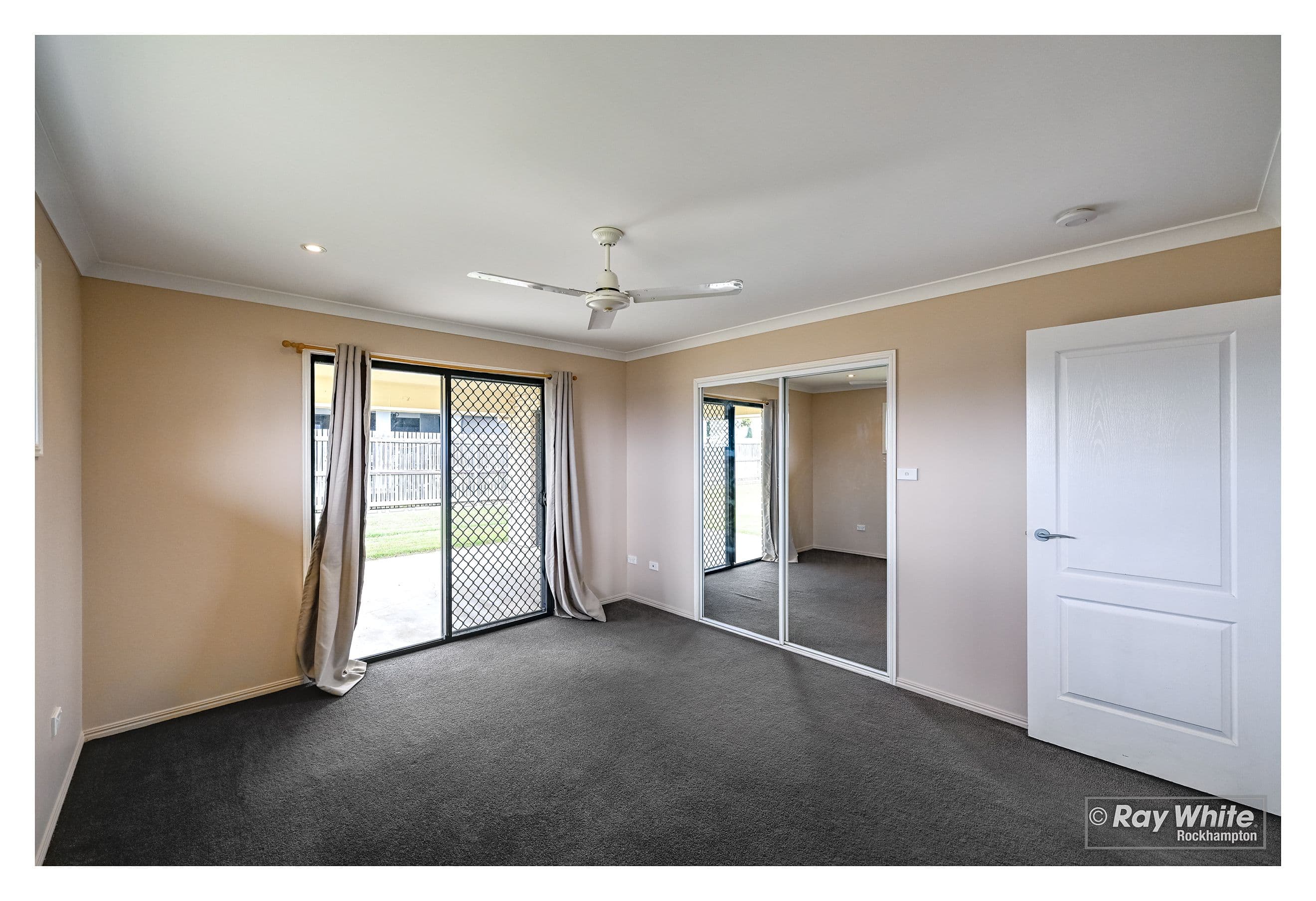 16 Corella Drive, Gracemere QLD 4702, Gracemere - Thumbnail 5