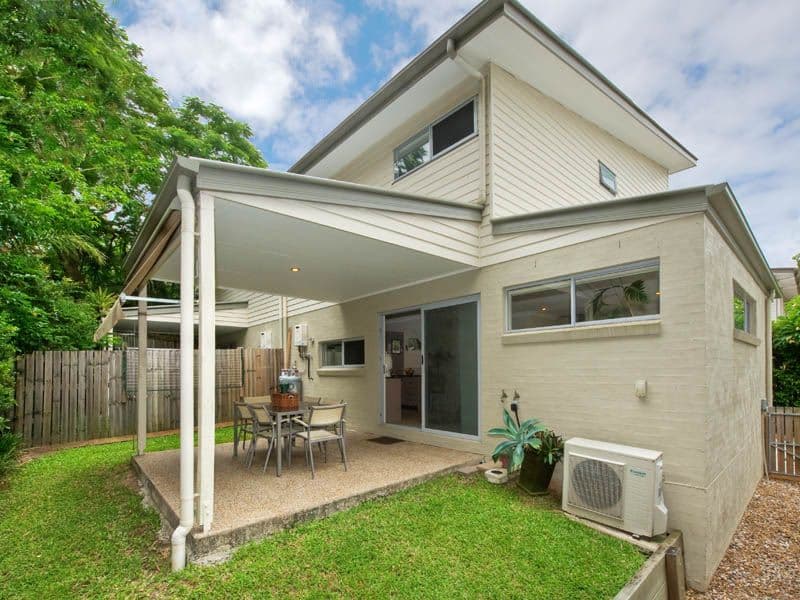 135 Grosvenor Street, MORNINGSIDE QLD 4170, Morningside - Image 1