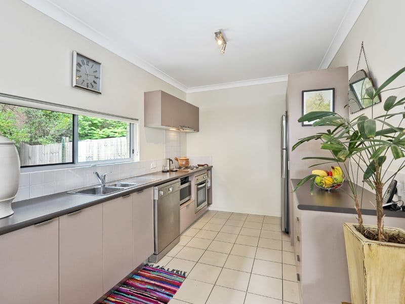 135 Grosvenor Street, MORNINGSIDE QLD 4170, Morningside - Thumbnail 6