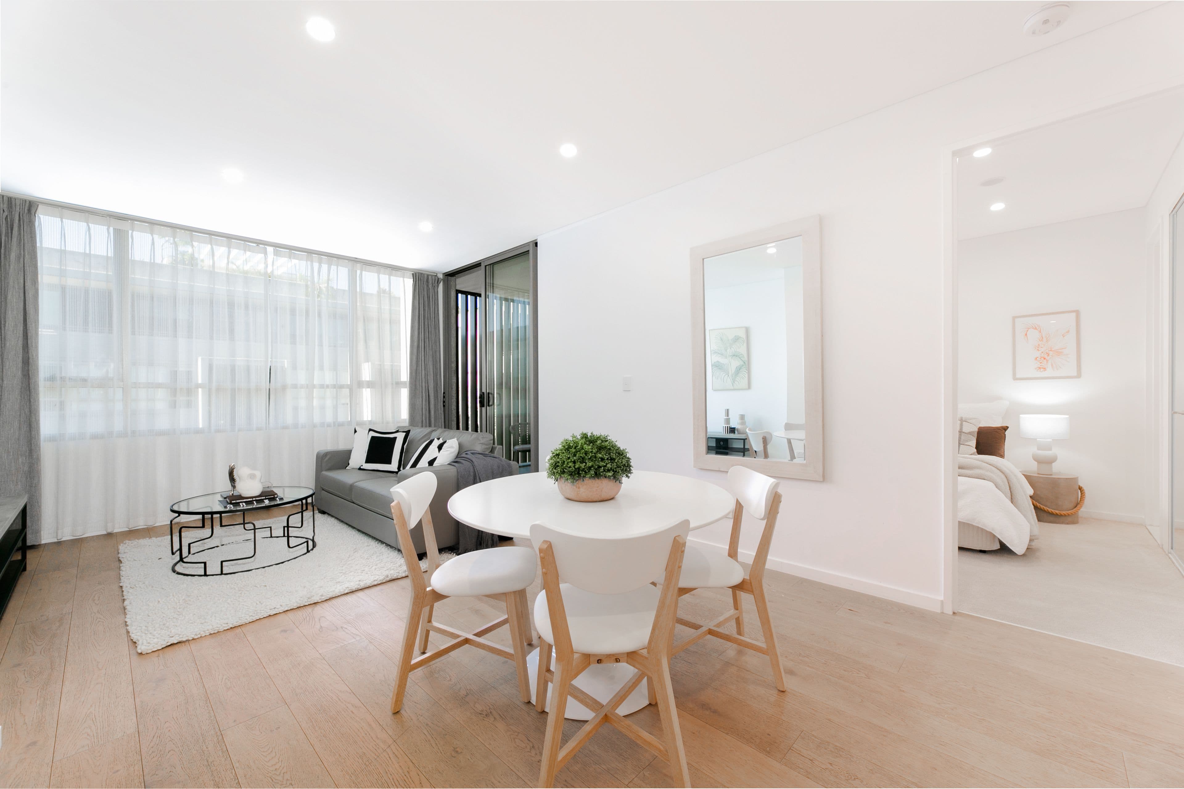 2 Mentmore Avenue, Rosebery NSW 2018, Rosebery - Thumbnail 2