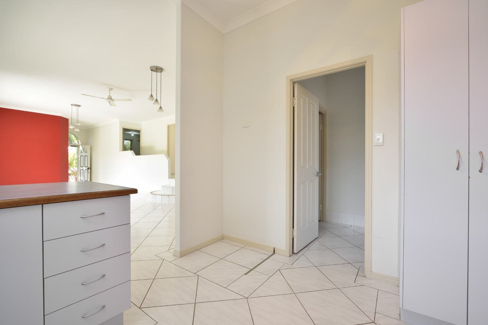 2 Rosemount Place, New Auckland QLD 4680, New Auckland - Thumbnail 5