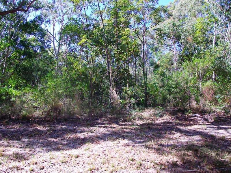 23 Dickenson Drive, RUSSELL ISLAND QLD 4184, Russell Island - Thumbnail 2
