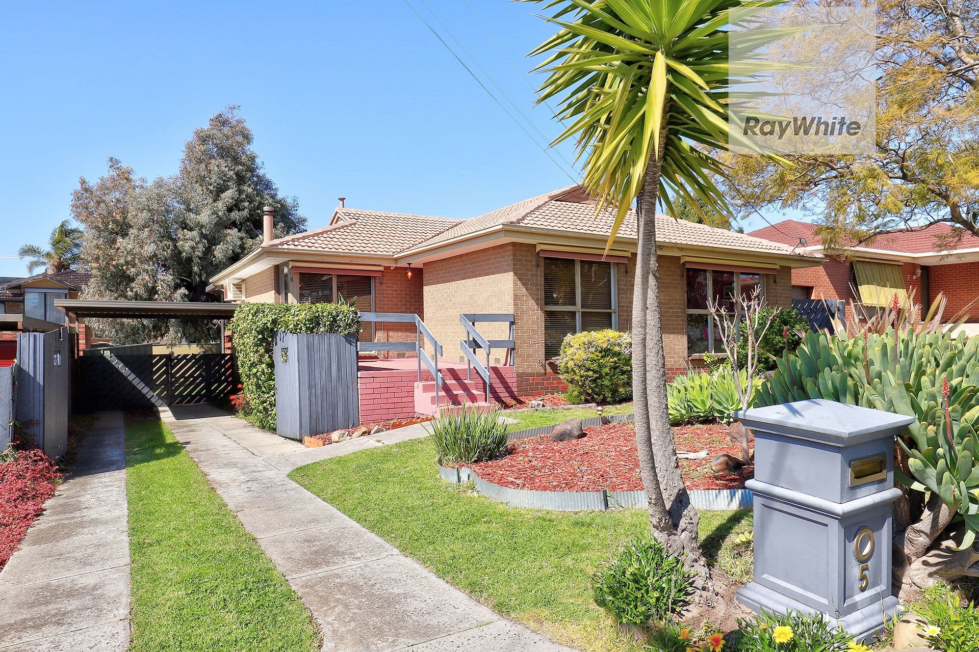 5 Hornsby Avenue, Westmeadows VIC 3049, Westmeadows - Image 1