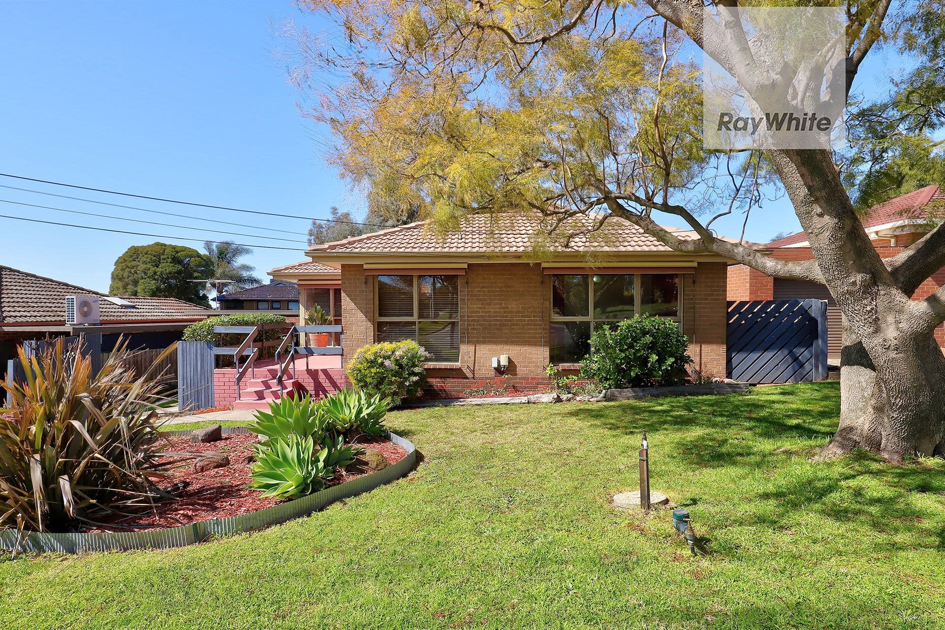 5 Hornsby Avenue, Westmeadows VIC 3049, Westmeadows - Thumbnail 2