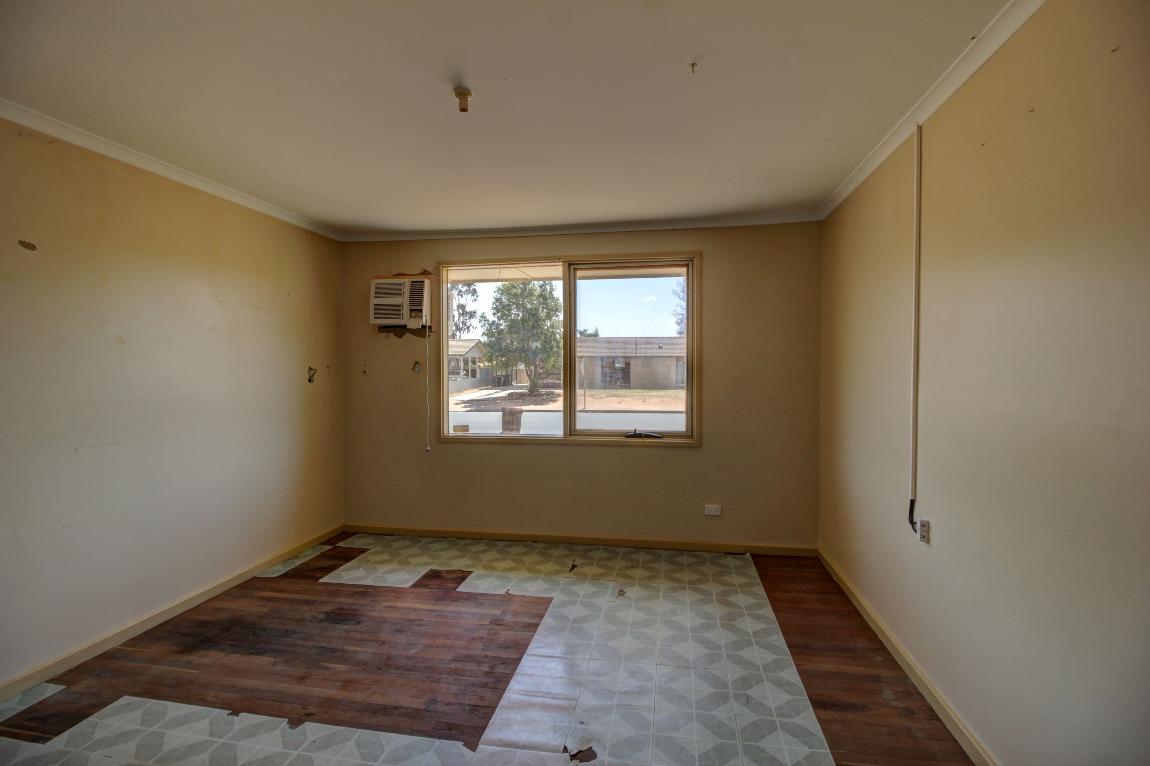 18 Sims Parade, Renmark SA 5341, Renmark - Thumbnail 6