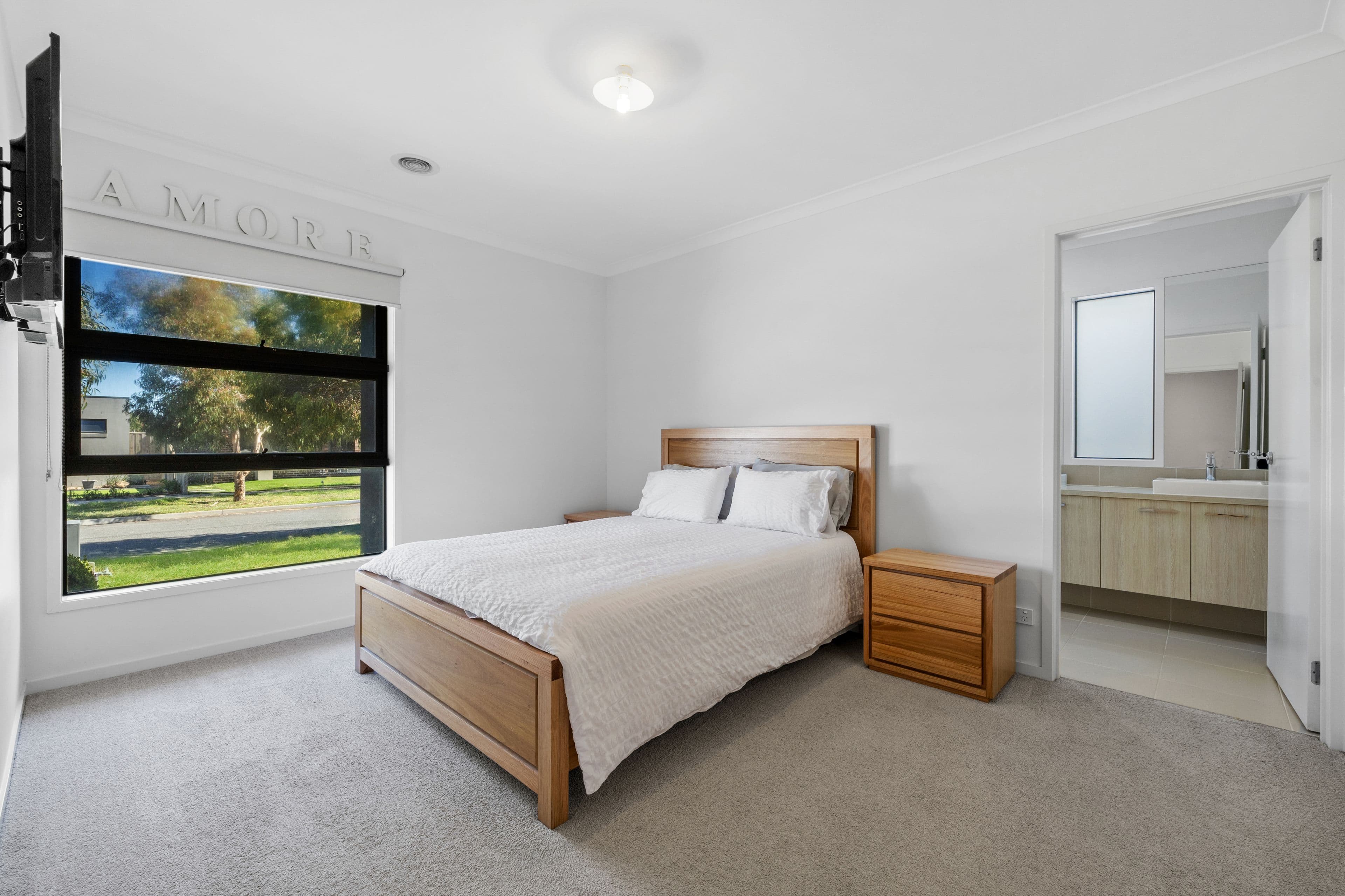8 Perease Road, Wollert VIC 3750, Wollert - Thumbnail 5