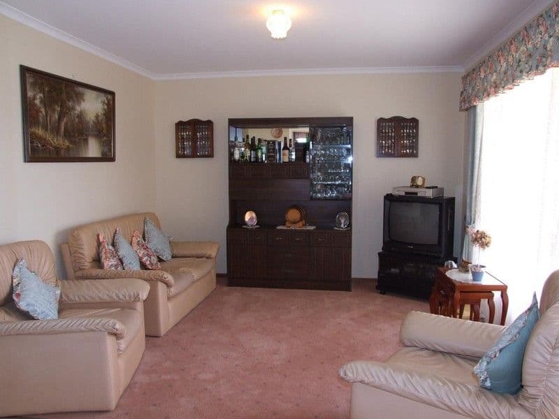 16 Finch Close, ANDREWS FARM SA 5114, Andrews Farm - Thumbnail 4