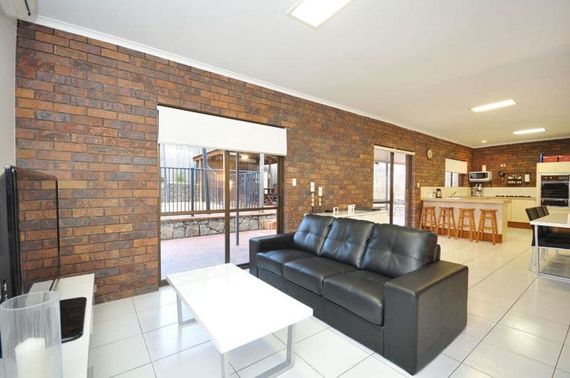 62 Twynam Street, BELMONT QLD 4153, Belmont - Thumbnail 6