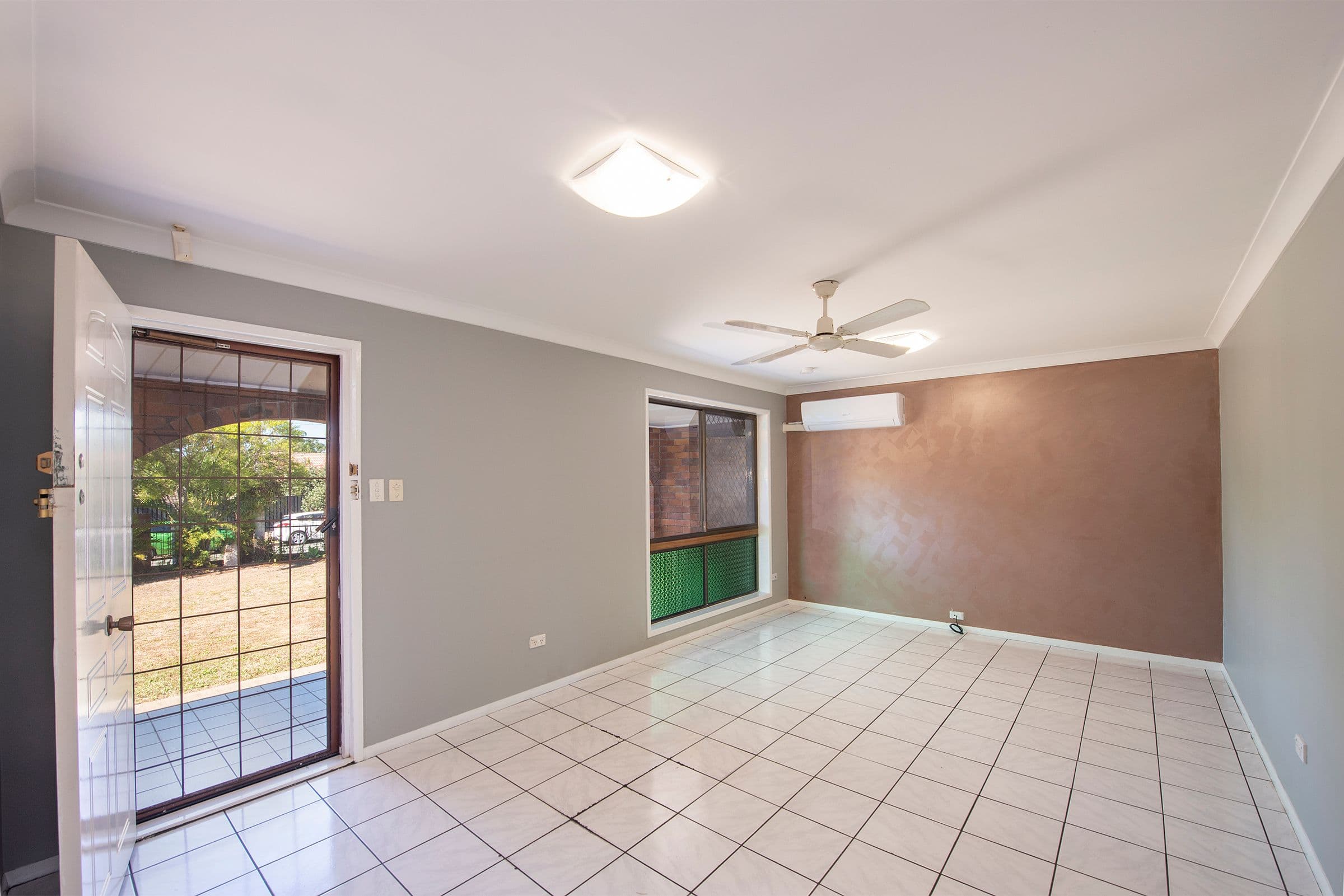 10 Kelly Street, Eagleby QLD 4207, Eagleby - Thumbnail 5