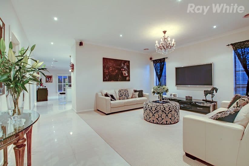 52 Grange Drive, South Morang VIC 3752, South Morang - Thumbnail 3