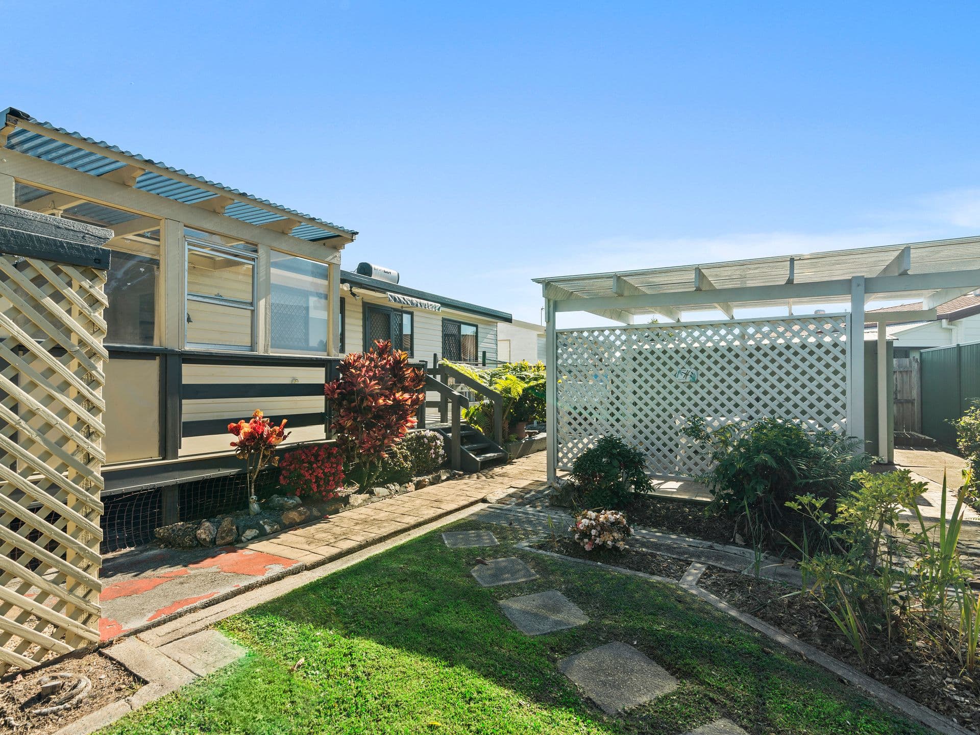 325 Reedy Creek Road, Burleigh Waters QLD 4220, Burleigh Waters - Thumbnail 4