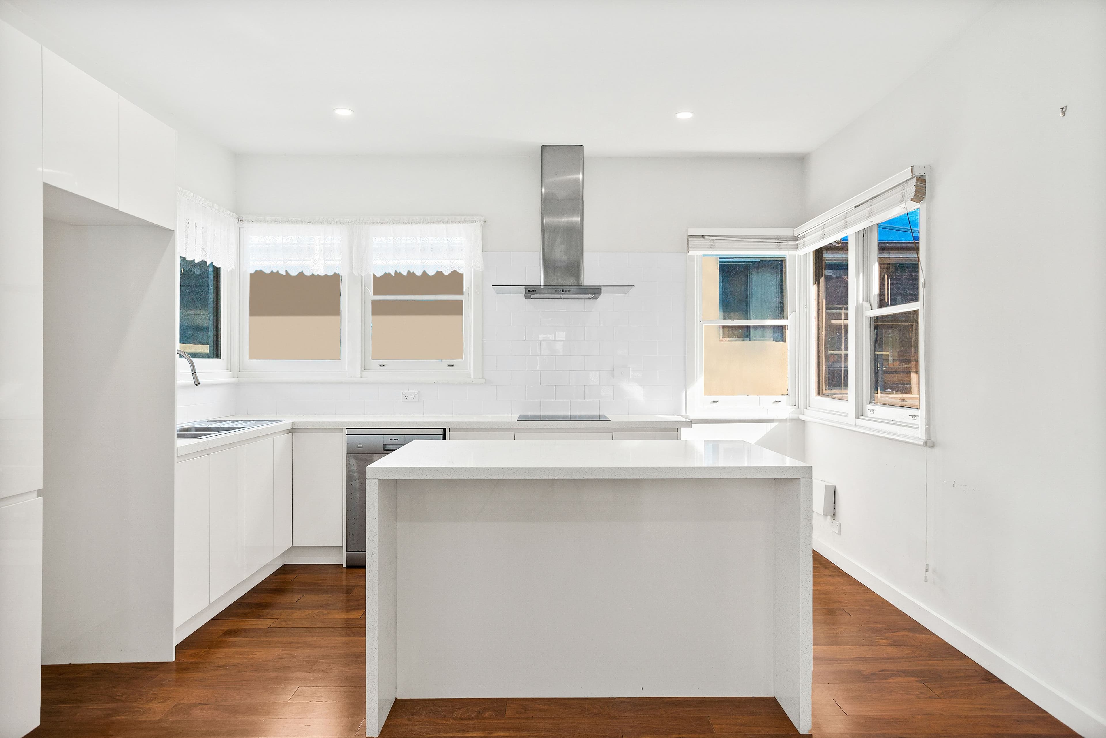 82 Yellagong Street, West Wollongong NSW 2500, West Wollongong - Thumbnail 2