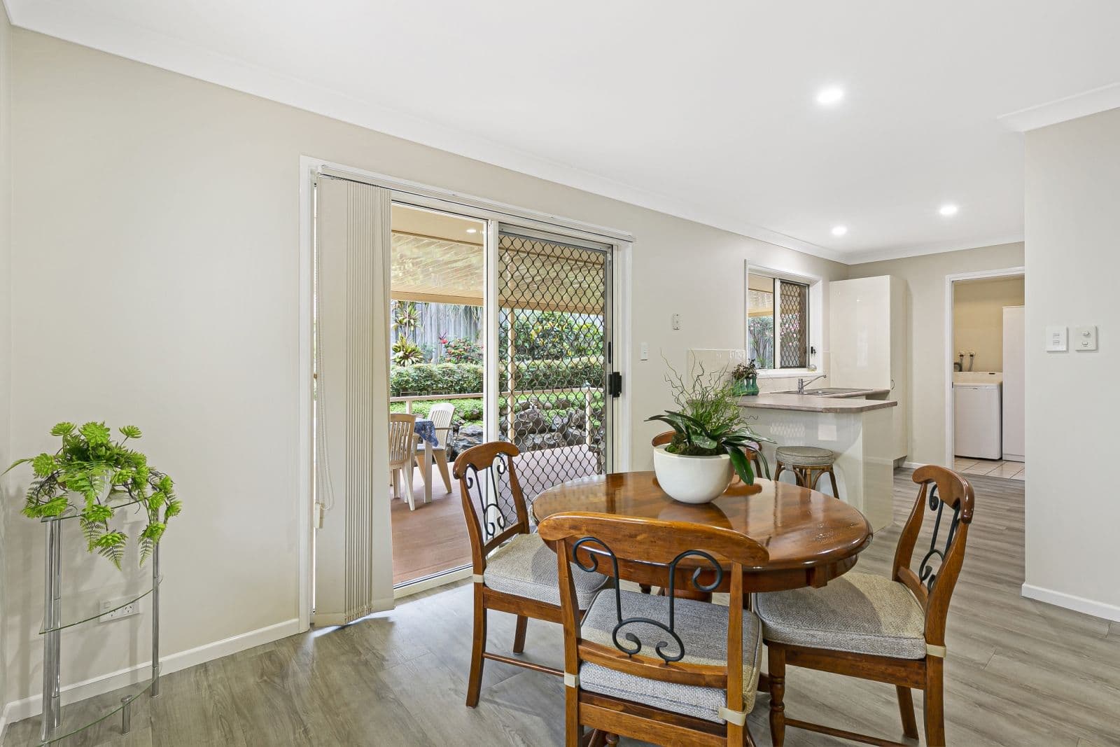 13 Madeline Street, Mudgeeraba QLD 4213, Mudgeeraba - Thumbnail 8