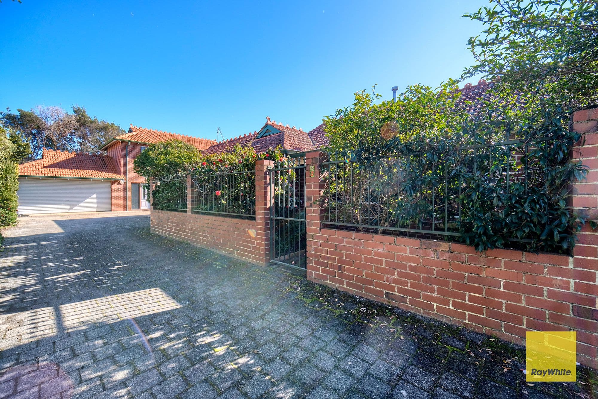 33 Garden Street, Middleton Beach WA 6330, Middleton Beach - Thumbnail 3