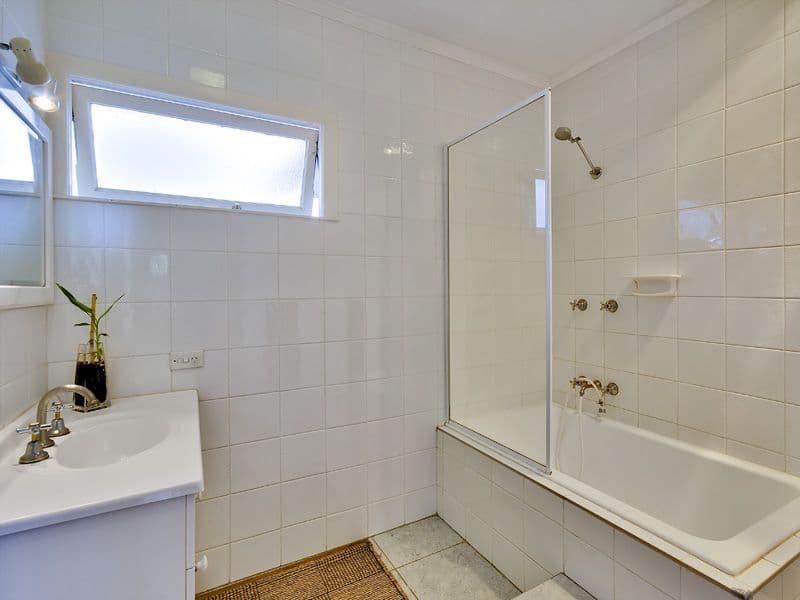 38 Illowra Street, THE GAP QLD 4061, The Gap - Thumbnail 7