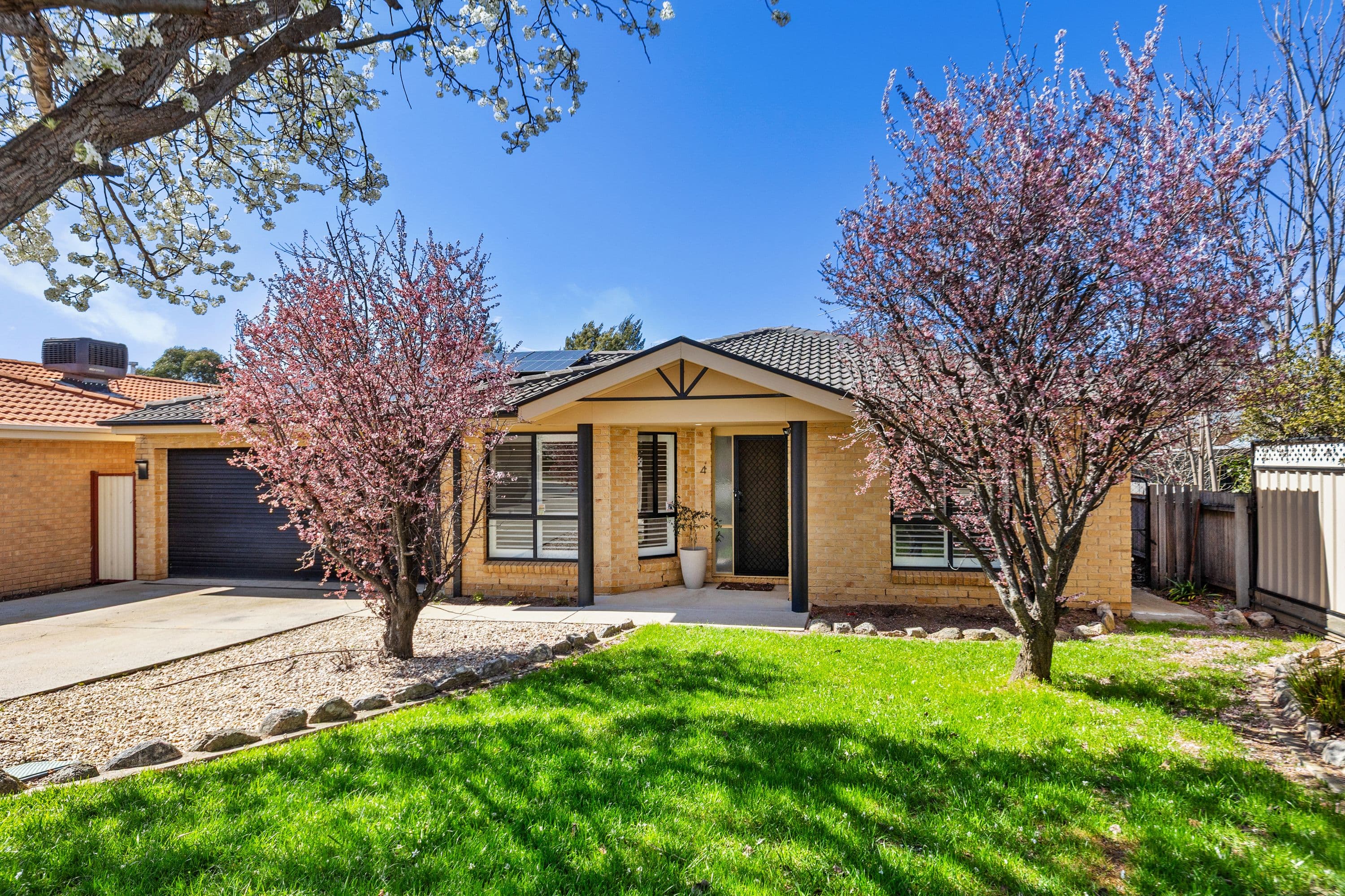 4 Edgley Place, Dunlop ACT 2615, Dunlop - Image 1