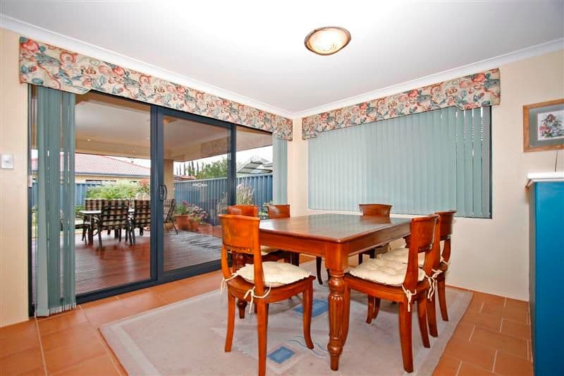 12 Montezuma Loop, CANNING VALE WA 6155, Canning Vale - Thumbnail 6