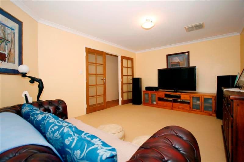 12 Montezuma Loop, CANNING VALE WA 6155, Canning Vale - Thumbnail 8