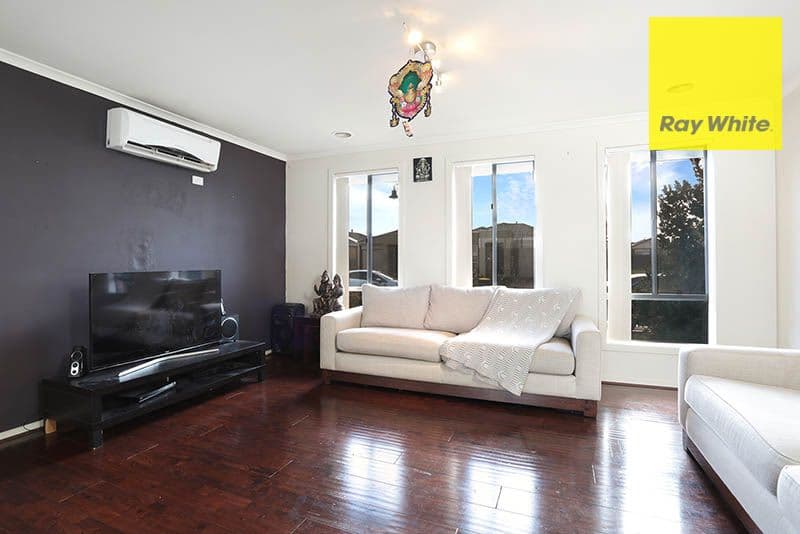 14 Horseshoe Circuit, Point Cook VIC 3030, Point Cook - Thumbnail 4