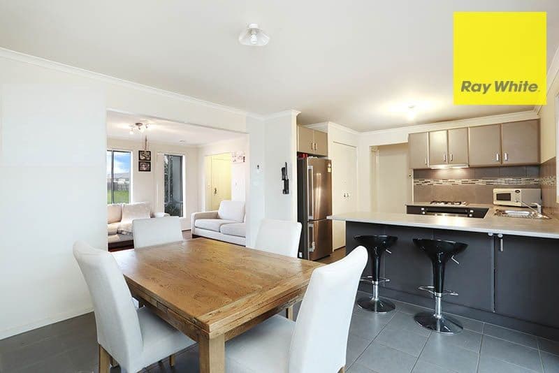 14 Horseshoe Circuit, Point Cook VIC 3030, Point Cook - Thumbnail 5