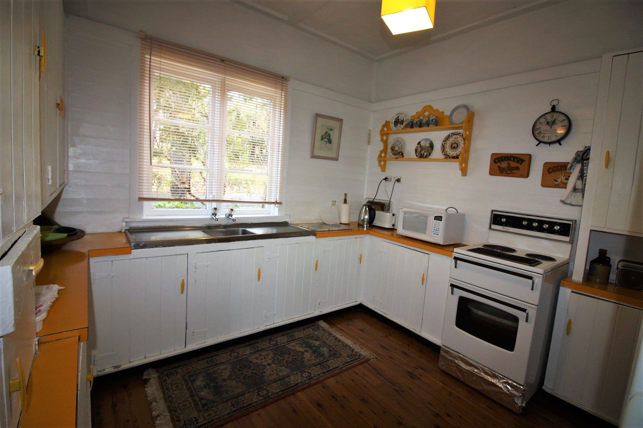 198 Sunset Strip, Manyana - Thumbnail 4
