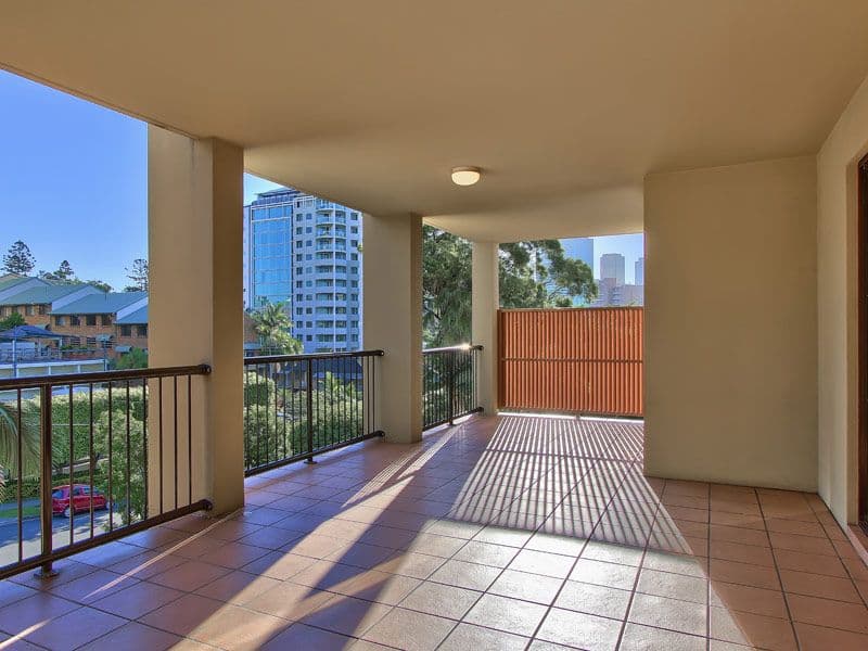64 Lambert Street, KANGAROO POINT QLD 4169, Kangaroo Point - Image 1