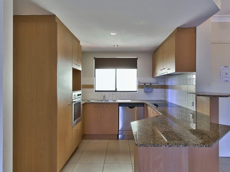 64 Lambert Street, KANGAROO POINT QLD 4169, Kangaroo Point - Thumbnail 4
