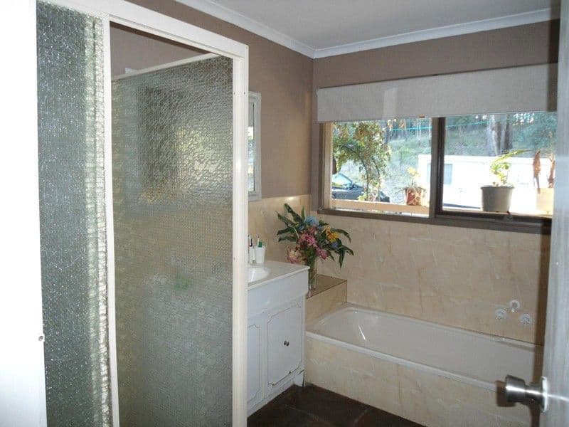 148 Morrison Court, HEATHCOTE VIC 3523, Heathcote - Thumbnail 4
