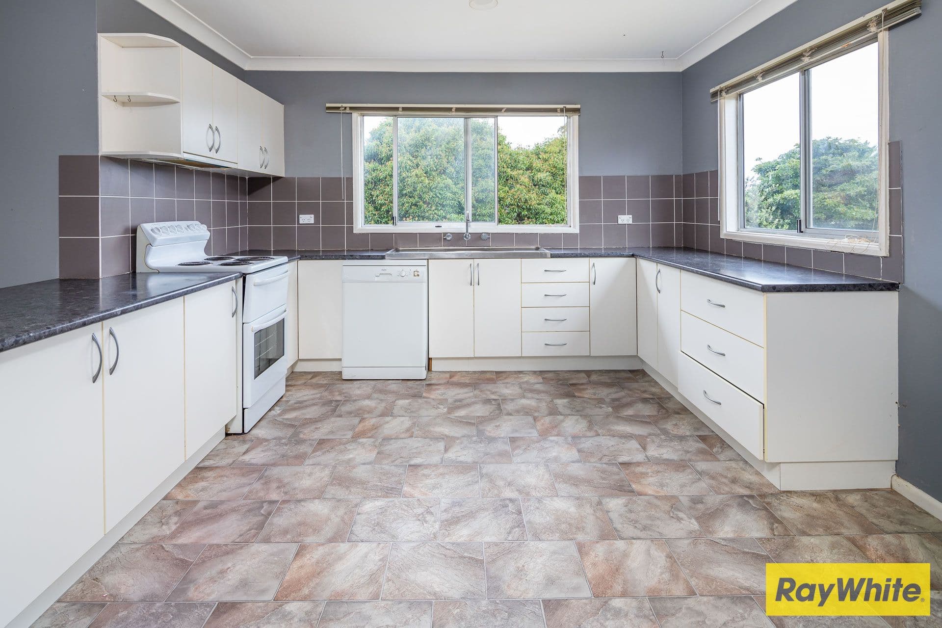 18 Foam Street, Surfside NSW 2536, Surfside - Thumbnail 4