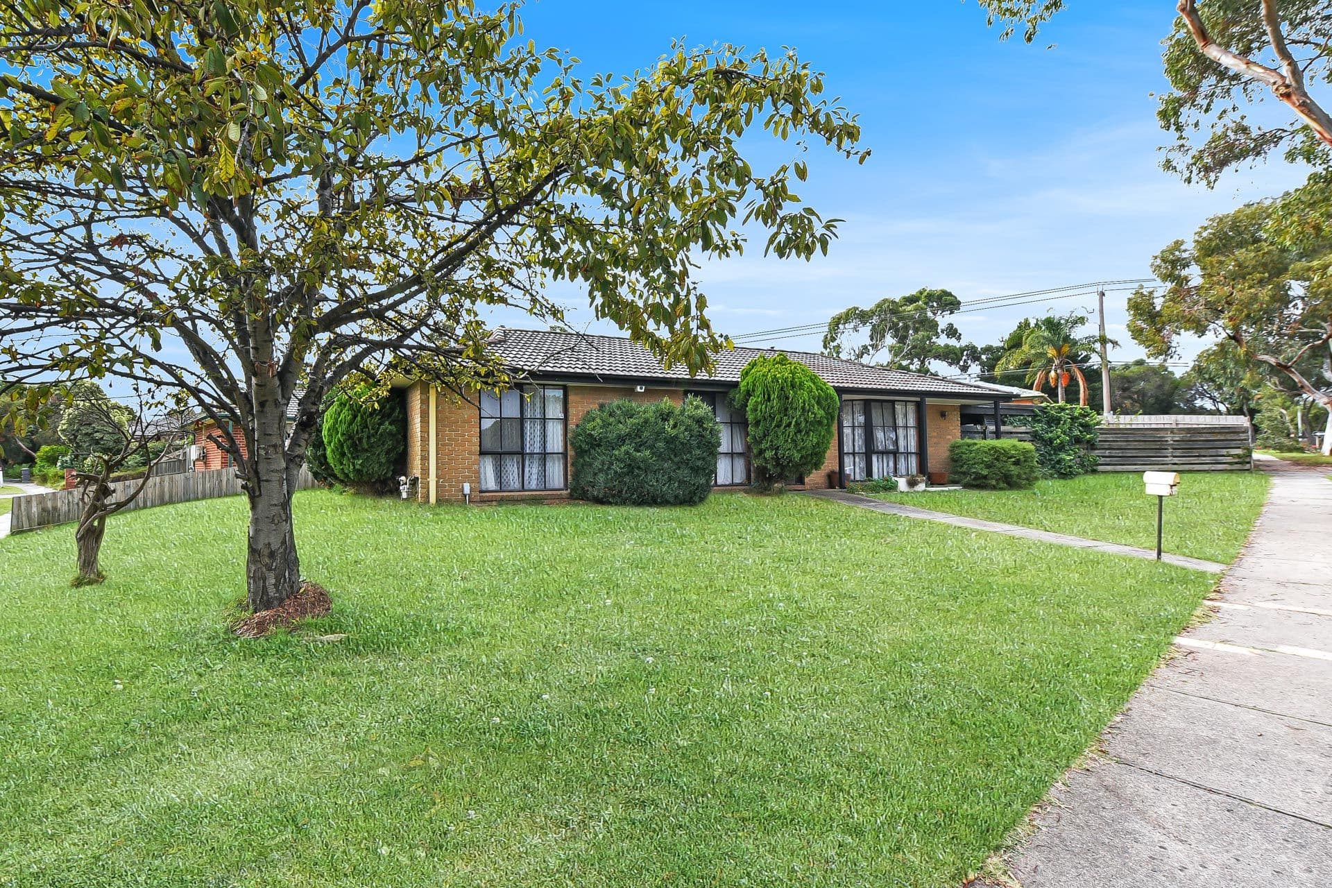 3 Endeavour Drive, Cranbourne North VIC 3977, Cranbourne North - Thumbnail 2