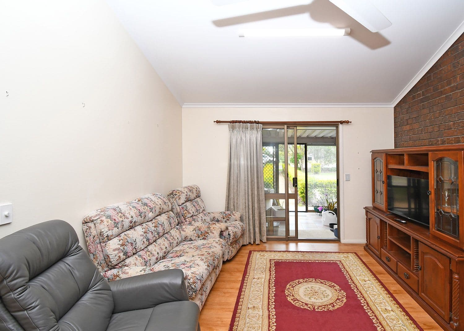 27-29 Orchid Avenue, Urangan QLD 4655, Urangan - Thumbnail 8