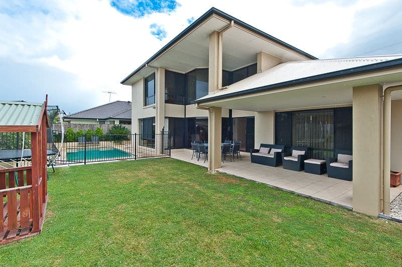 15 Fiesole Place, BRIDGEMAN DOWNS QLD 4035, Bridgeman Downs - Image 1