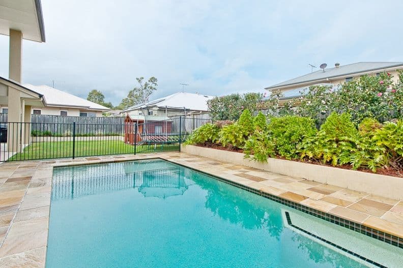 15 Fiesole Place, BRIDGEMAN DOWNS QLD 4035, Bridgeman Downs - Thumbnail 6