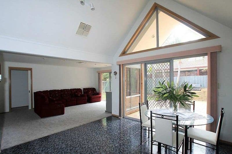 25  Mockridge Street, WANTIRNA SOUTH VIC 3152, Wantirna South - Thumbnail 5