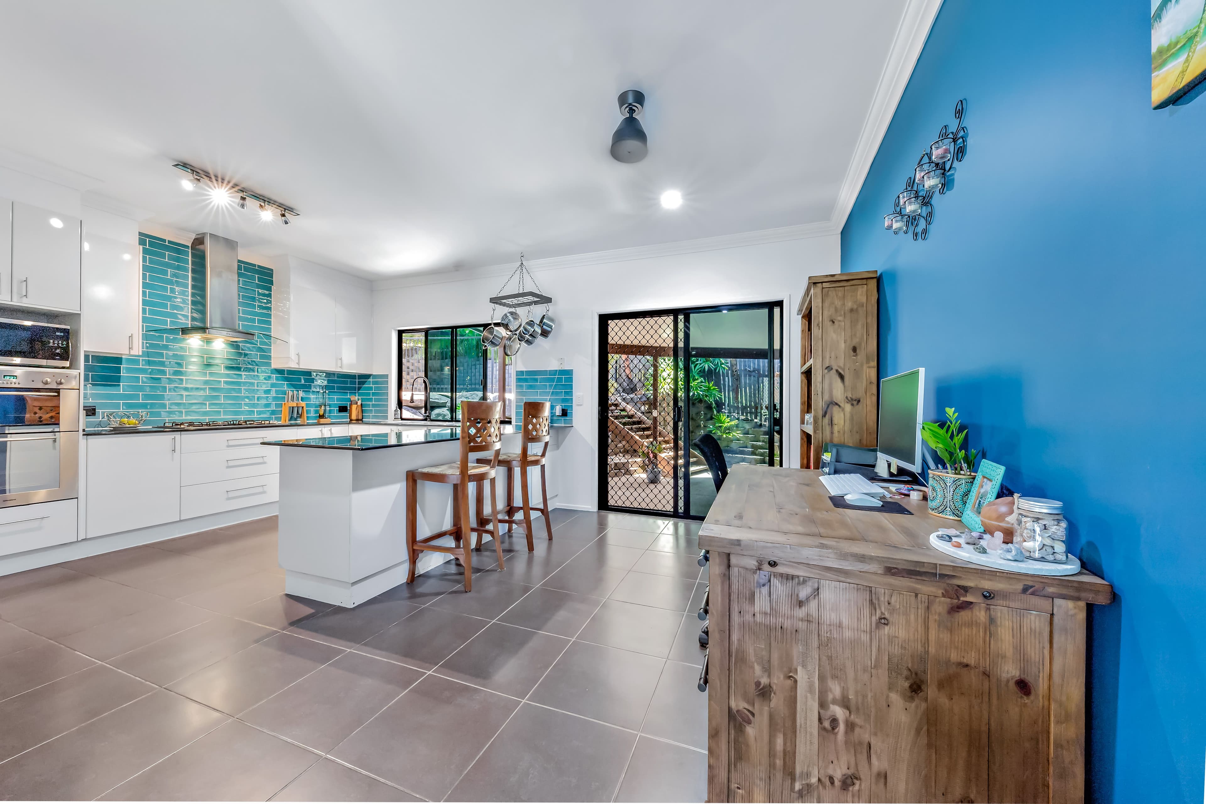 38 Kingfisher Terrace, Jubilee Pocket QLD 4802, Jubilee Pocket - Thumbnail 5