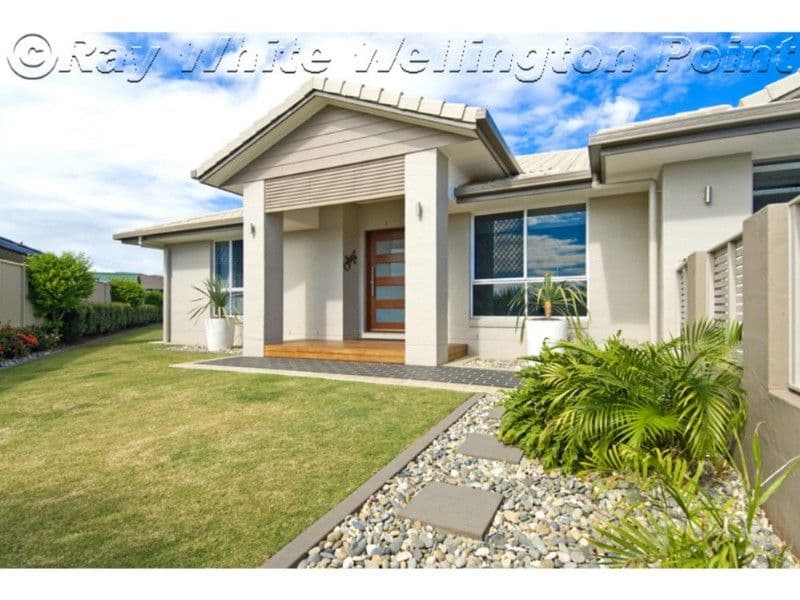 11 Alford Place, WELLINGTON POINT QLD 4160, Wellington Point - Thumbnail 2