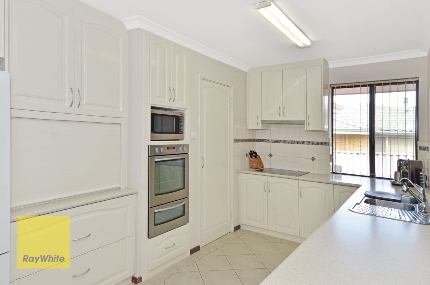 15 Evans Road, Bayonet Head WA 6330, Bayonet Head - Thumbnail 4