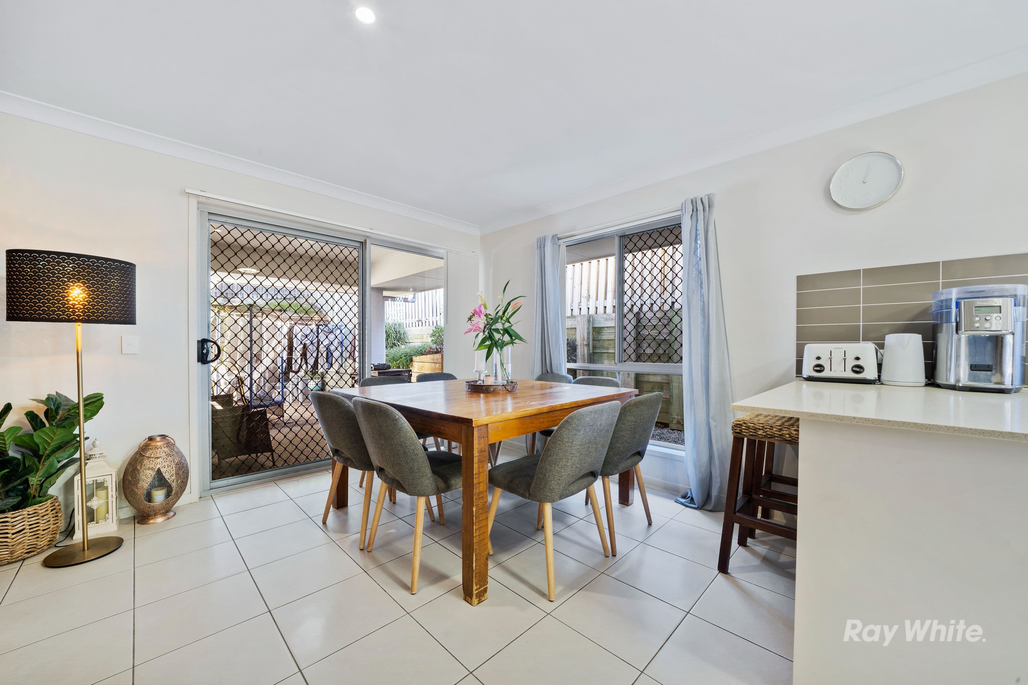 8 Highvale Court, Bahrs Scrub QLD 4207, Bahrs Scrub - Thumbnail 4