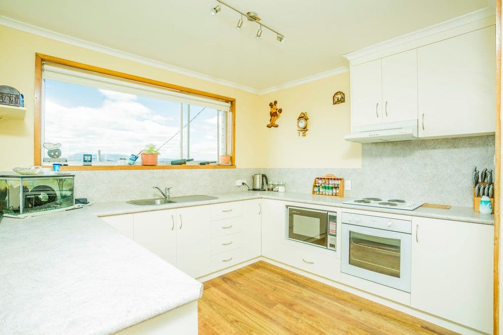 42 Neika Avenue, West Launceston TAS 7250, West Launceston - Thumbnail 3