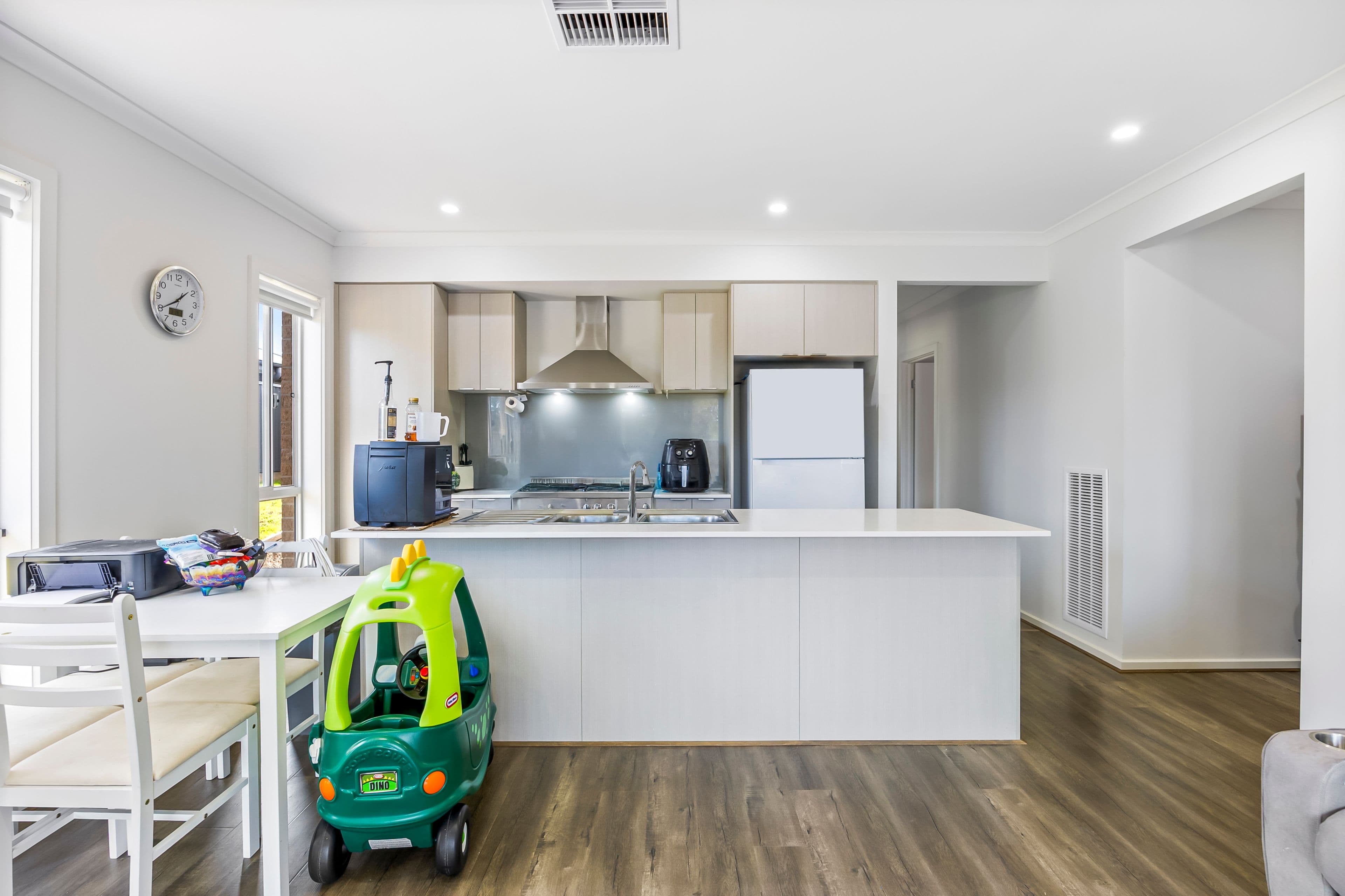 15 Estlley Court, Canadian VIC 3350, Canadian - Thumbnail 3