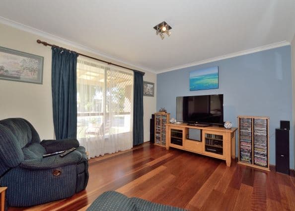 11 Conway Loop, WAIKIKI WA 6169, Waikiki - Thumbnail 3