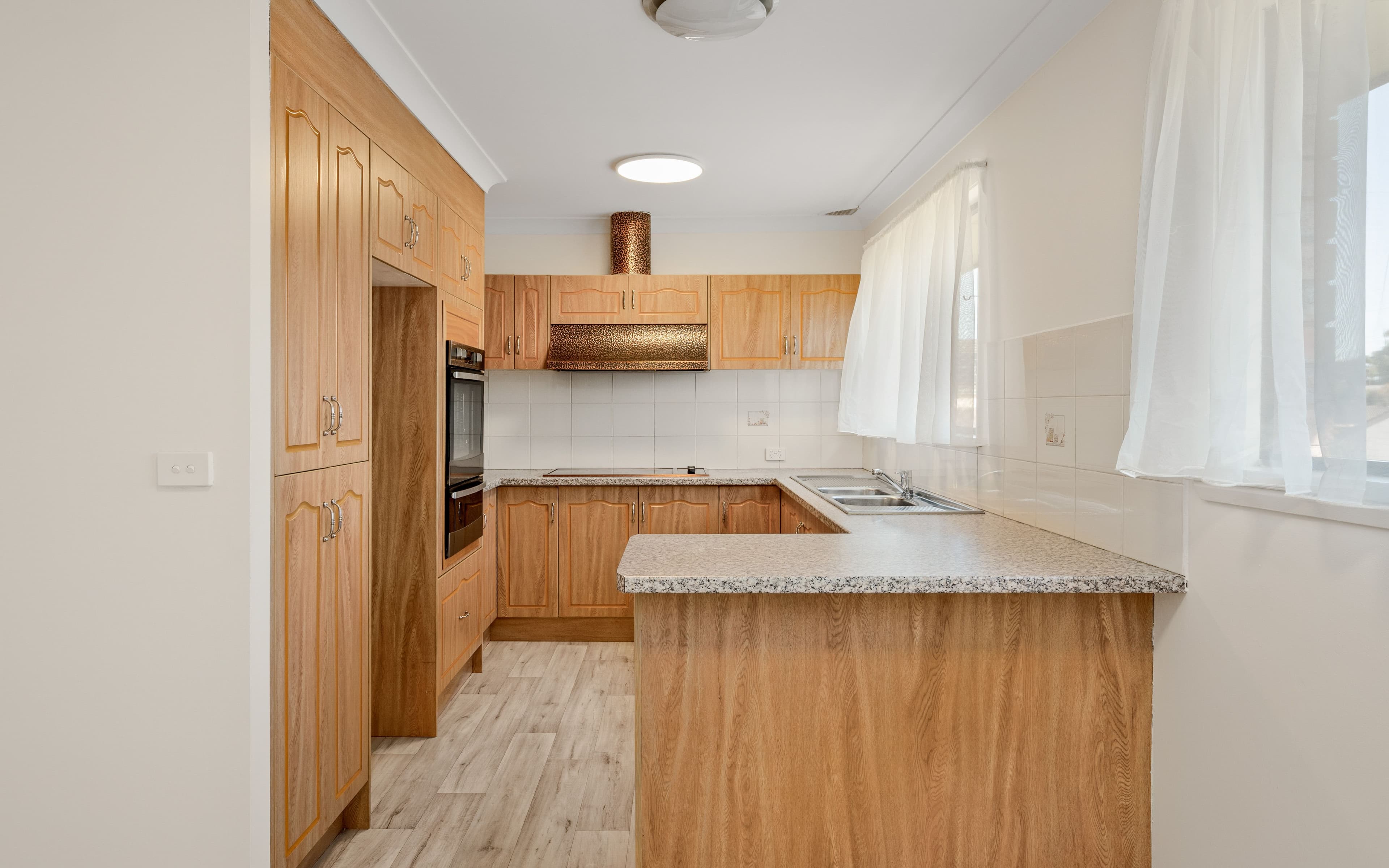 15 Henry Lawson Avenue, Werrington County NSW 2747, Werrington County - Thumbnail 6