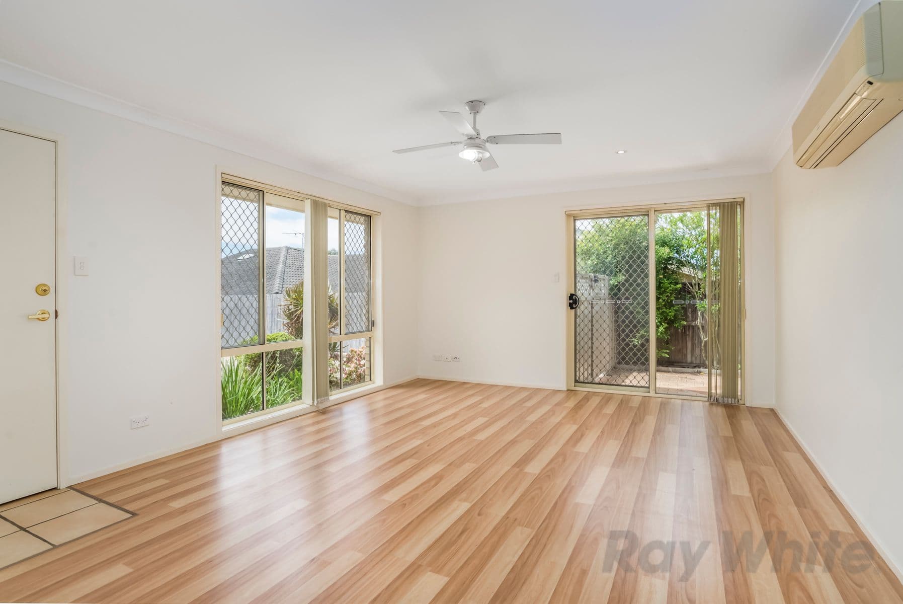 6 Centre Avenue, Blackalls Park - Thumbnail 4